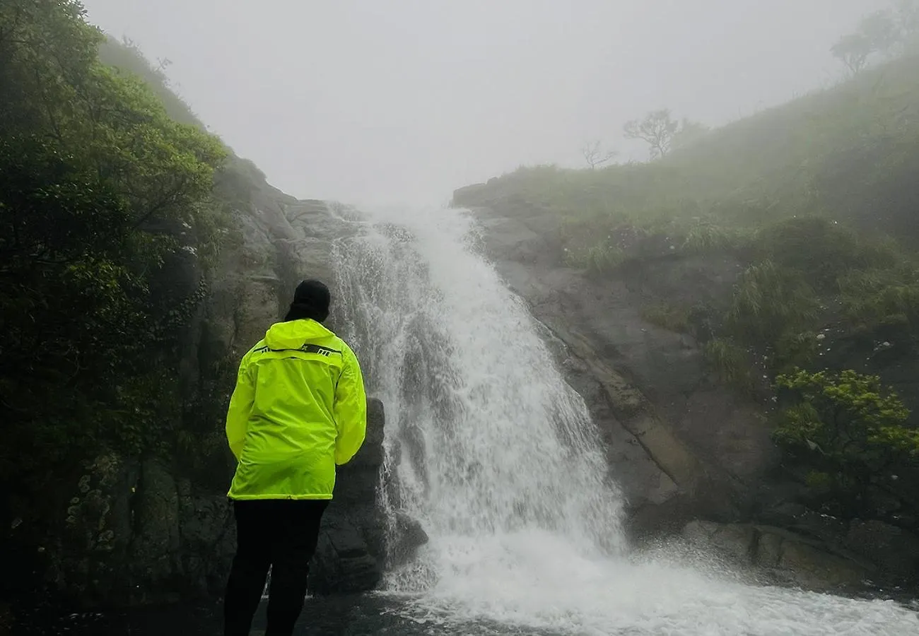 Campper Urumbi Hill Camp Vagamon Pirmed