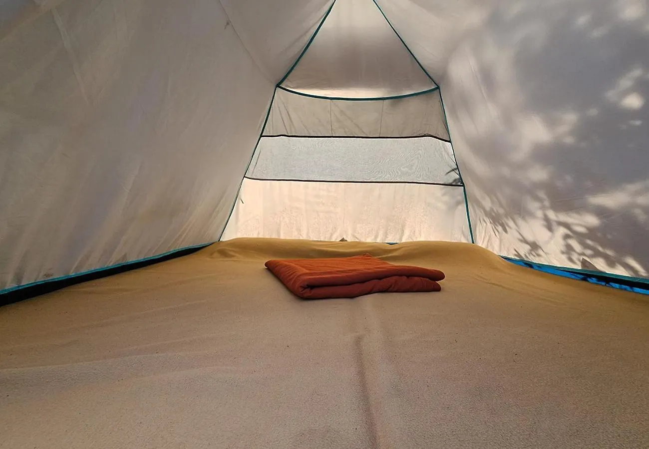 Campper Urumbi Hill Camp Vagamon Pirmed Luxury tent