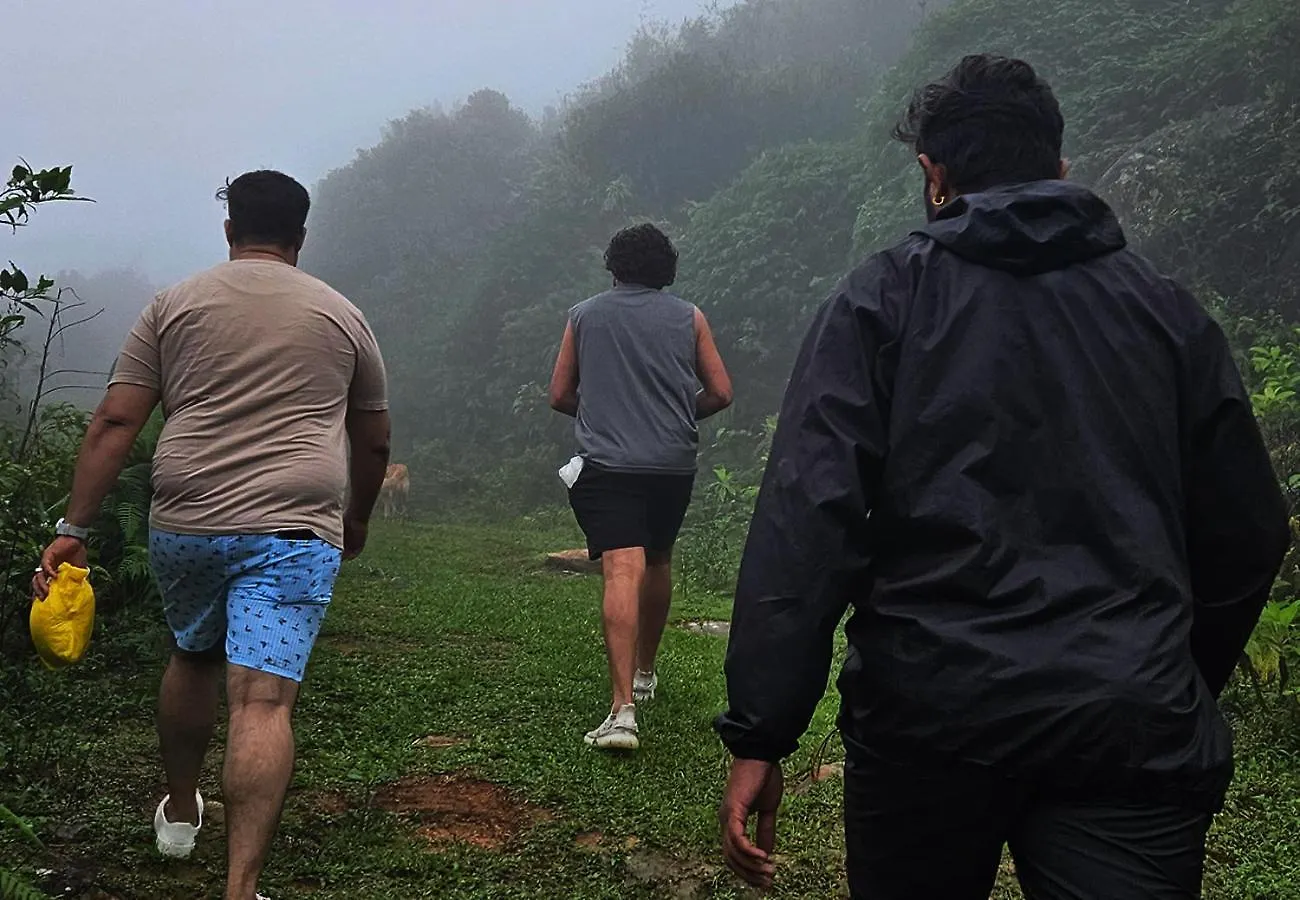 Campper Urumbi Hill Camp Vagamon Pirmed