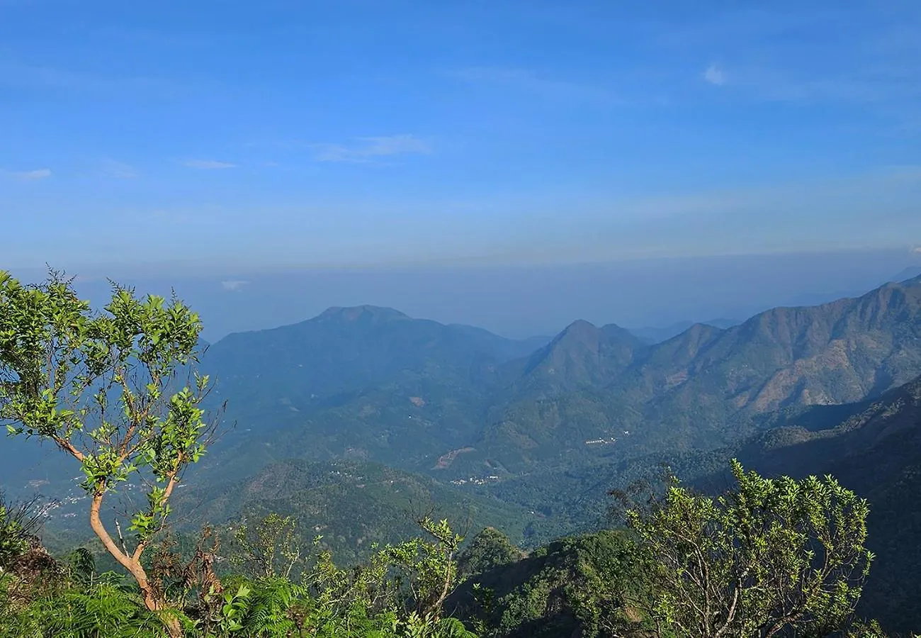 Campper Urumbi Hill Camp Vagamon Pirmed